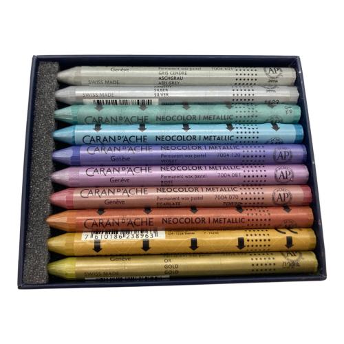 色鉛筆セット カランダッシュ(Caran d'Ache)