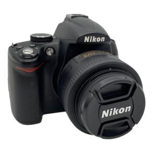 Nikon (ニコン) デジタル一眼レフカメラ D5000