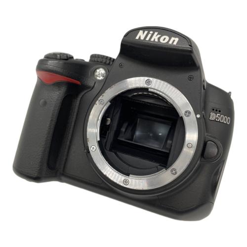 Nikon (ニコン) デジタル一眼レフカメラ D5000