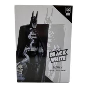 フィギュア DCダイレクト「バットマン：ブラック＆ホワイト」バットマン by ビル・シンケビッチ