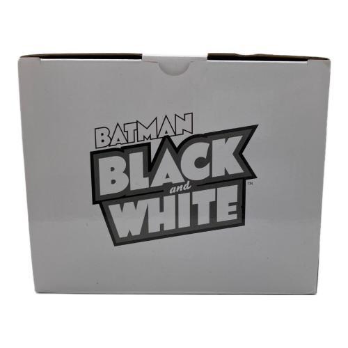 フィギュア DCダイレクト「バットマン：ブラック＆ホワイト」バットマン by ビル・シンケビッチ