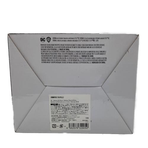 フィギュア DCダイレクト「バットマン：ブラック＆ホワイト」バットマン by ビル・シンケビッチ