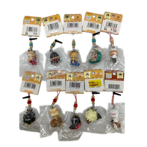 ご当地アイルーストラップセット32点 キャラクターグッズ