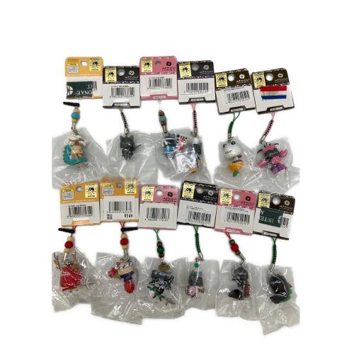 ご当地アイルーストラップセット32点 キャラクターグッズ