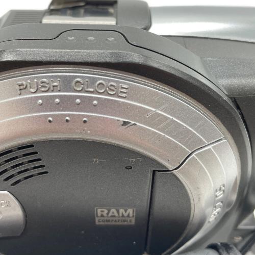 HITACHI (ヒタチ) デジタルビデオカメラ DZ-MV580 ジャンク品/動作保証無