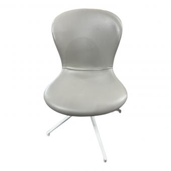 BoConcept (ボーコンセプト) ダイニングチェアー 256 ホワイト Adelaide