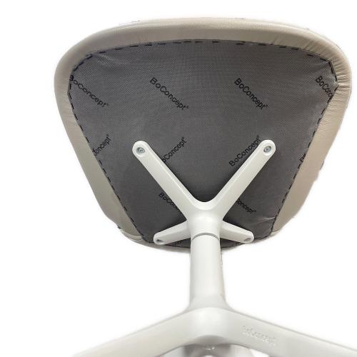 BoConcept (ボーコンセプト) ダイニングチェアー 256 ホワイト Adelaide