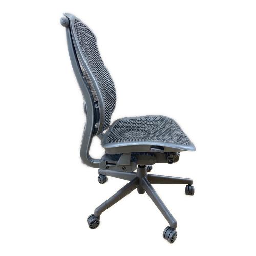 Herman Miller (ハーマンミラー) セラチェア グレー