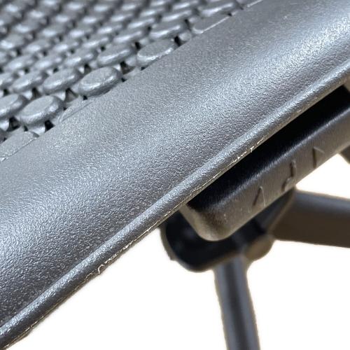 Herman Miller (ハーマンミラー) セラチェア グレー