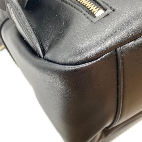 M U SPORTS (エムユースポーツ) デュアルレザービジューロイヤルバックパック 703U2058 ブラック