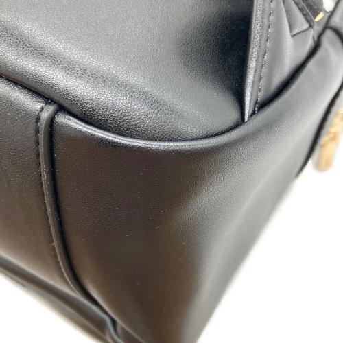 M U SPORTS (エムユースポーツ) デュアルレザービジューロイヤルバックパック 703U2058 ブラック
