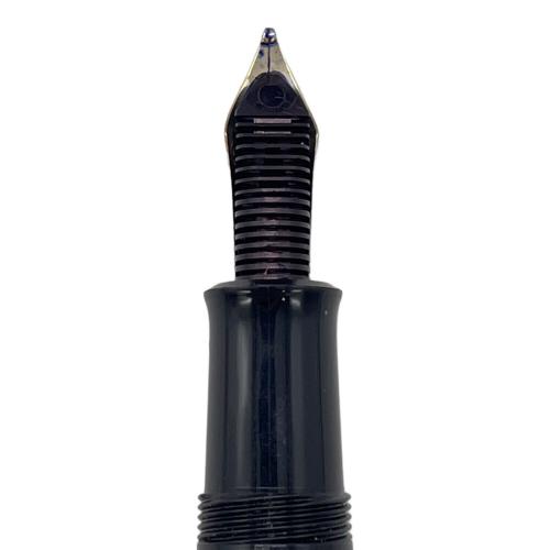 Pelikan (ペリカン) 万年筆 グリーン