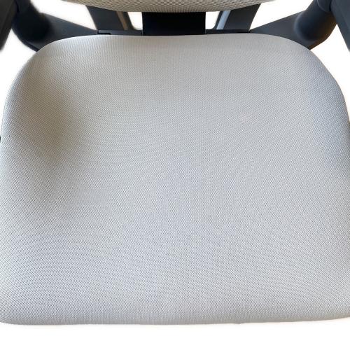 Steelcase (スチールケース) ジェスチャーチェア 442A30 グレー