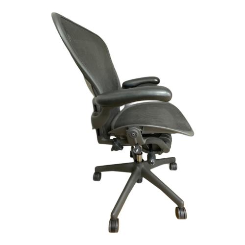 Herman Miller (ハーマンミラー) アーロンチェア ポスチャーフィット 141 ブラック
