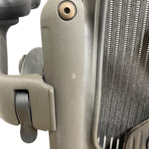 Herman Miller (ハーマンミラー) アーロンチェア ポスチャーフィット 141 ブラック