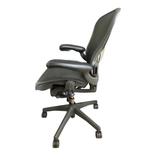 Herman Miller (ハーマンミラー) アーロンチェア ポスチャーフィット 141 ブラック