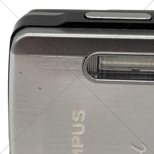 OLYMPUS (オリンパス) コンパクトデジタルカメラ μ-7020