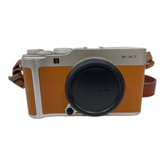 FUJIFILM (フジフィルム) ミラーレス一眼カメラ X-A7