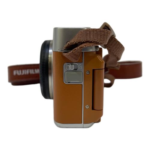 FUJIFILM (フジフィルム) ミラーレス一眼カメラ X-A7