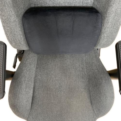 CORSAIR (コルセア) ゲーミングチェア グレー
