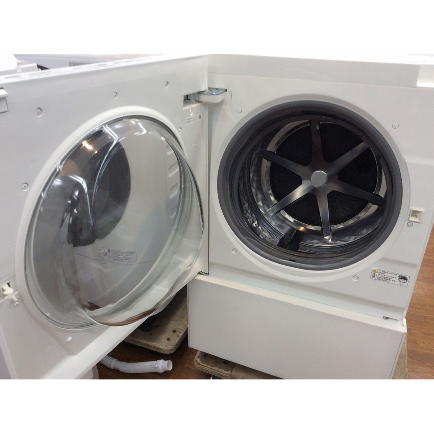 Panasonic (パナソニック) ドラム式洗濯乾燥機 7.0kg NA-VG720L 2017年