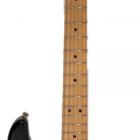 FENDER USA (フェンダーＵＳＡ) エレキギター ＃390 クラプトンモデル ”ブラッキー”