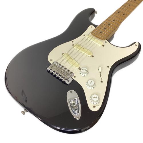FENDER (フェンダー) エレキギター  Eric Clapton Stratocaster "Blackie" 2000年製