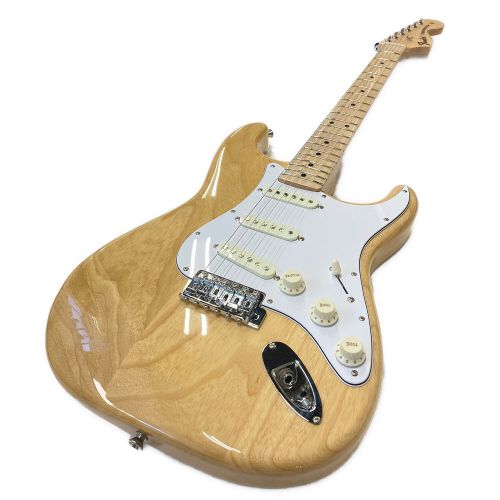 FENDER JAPAN (フェンダージャパン) エレキギター ST72 トラスロッド余裕有 2017年製