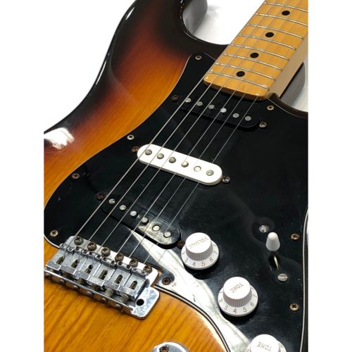 FENDER USA (フェンダーＵＳＡ) エレキギター S961011 3点止め 1979年製 ストラトキャスター