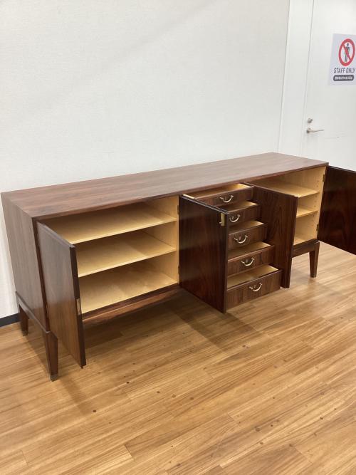 H.C.MOBLER (エイチ・シー・モブラー) ローズウッド キャビネット カギ