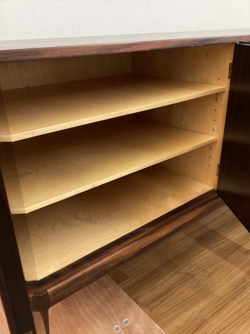 H.C.MOBLER (エイチ・シー・モブラー) ローズウッド キャビネット カギ付