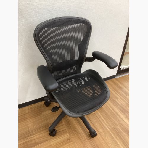 Herman Miller (ハーマンミラー) ワークチェアー ブラック AE123AWBAJG1BBFP3D01 アーロンチェア Bサイズ フル装備 ランバーサポート