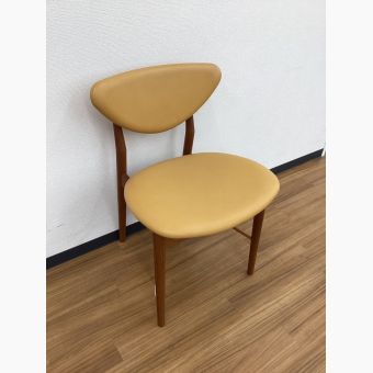 OneCollection (ワンコレクション) ダイニングチェアー オレンジ×ブラウン デンマーク製 北欧デザイン レザー×チーク 108 Chair FINN JUHL