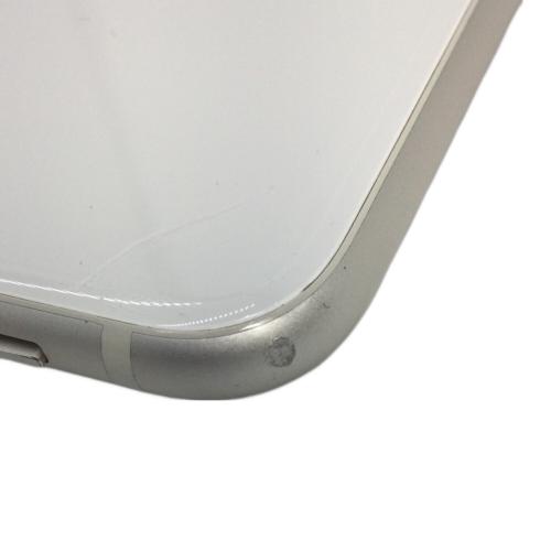 Apple (アップル) iPhone SE(第3世代) MMYG3J/A サインアウト確認済 ○ docomo 128GB バッテリー:Bランク(80%) 程度:Cランク iOS Blancco社データ消去済み