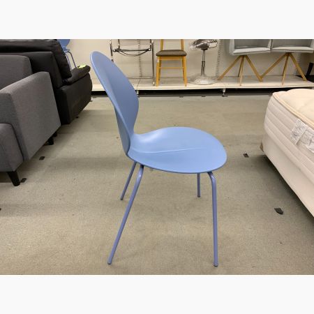 CALLIGARIS (カリガリス) スタッキングチェアー BASIL｜トレファクONLINE