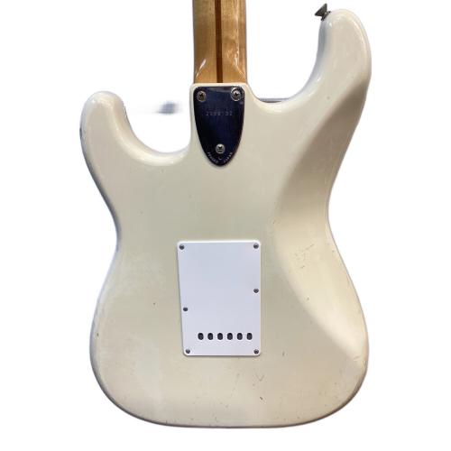 FENDER JAPAN (フェンダージャパン) Stratocaster ストラトキャスター エレキギター ST72-65 1982年-1984年 C38