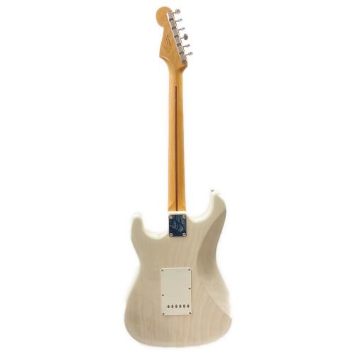 FENDER JAPAN (フェンダージャパン)エレキギター　Heritage 50s Stratocaster Maple Fingerboard White Blonde