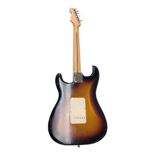 FENDER USA (フェンダーＵＳＡ) エレキギター ＃253 ストラトキャスター 2004年製