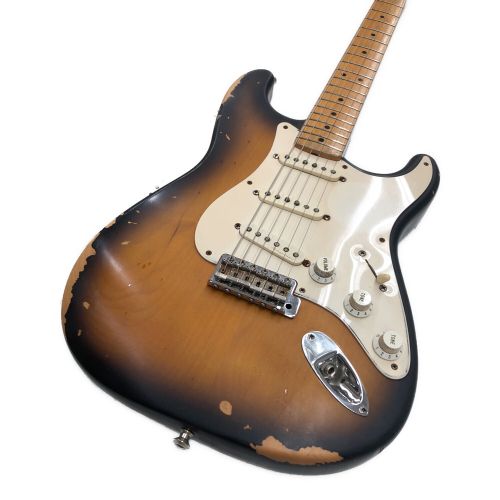 FENDER USA (フェンダーＵＳＡ) エレキギター ＃313 Am vin 57 American Vintage 57 ストラトキャスター V062867