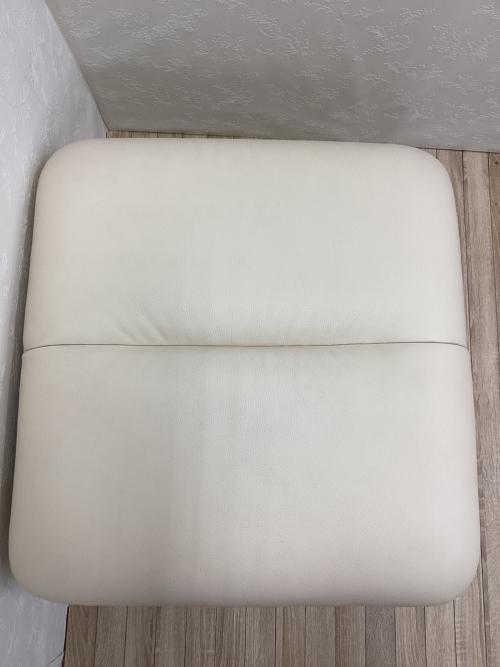 karimoku (カリモク) オットマン アイボリー ヤケ有 ディレトーレ Z57506HB 総革