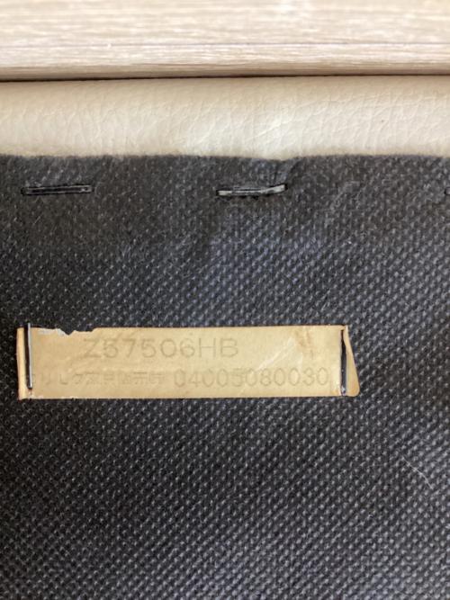 karimoku (カリモク) オットマン アイボリー ヤケ有 ディレトーレ Z57506HB 総革