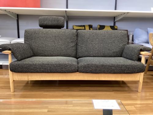 柏木工 (カシワモッコウ) シガーロ 2人掛けソファー ヘッドレスト・アームクッション付