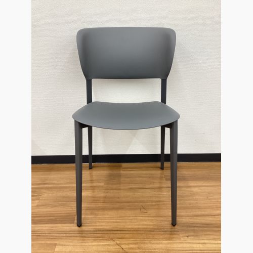 DESALTO (デサルト) Ply Chair 718 F20 スタッキングチェア アントラサイト