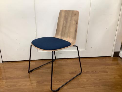 KOKUYO スタッキングチェアー ミケット