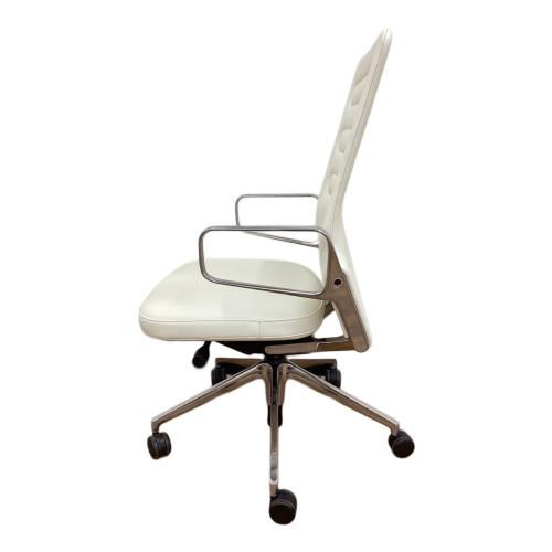 Vitra (ヴィトラ) ワークチェアー ホワイト AC5 Work