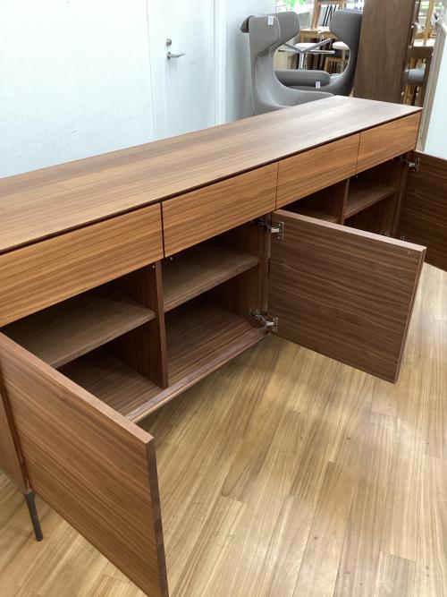 TIME&STYLE Standard composition cabinet 4枚扉キャビネット C-657 オーク材×真鍮(黒染め)