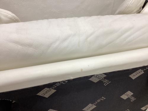 Poltromec (ポルトロメック) 1人掛けソファー ホワイト 総革 ジェミニ