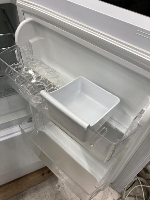 Hisense (ハイセンス) 2ドア冷蔵庫 HR-G13B-W 2020年製 134L クリーニング済