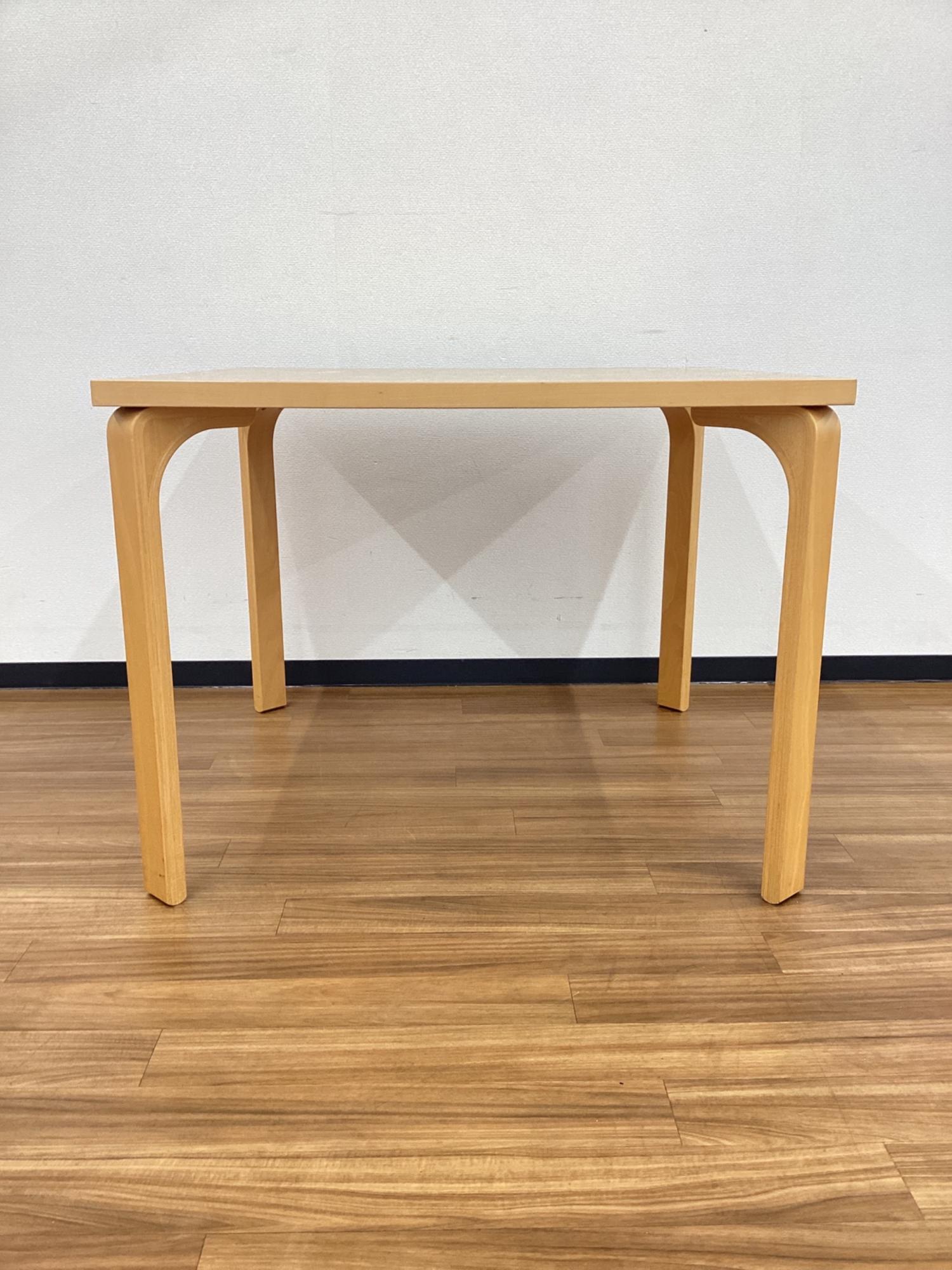 【トレファクマーケット久喜店】天童木工　ダイニングテーブル トレファクマーケット久喜店】天童木工 ダイニングテーブル