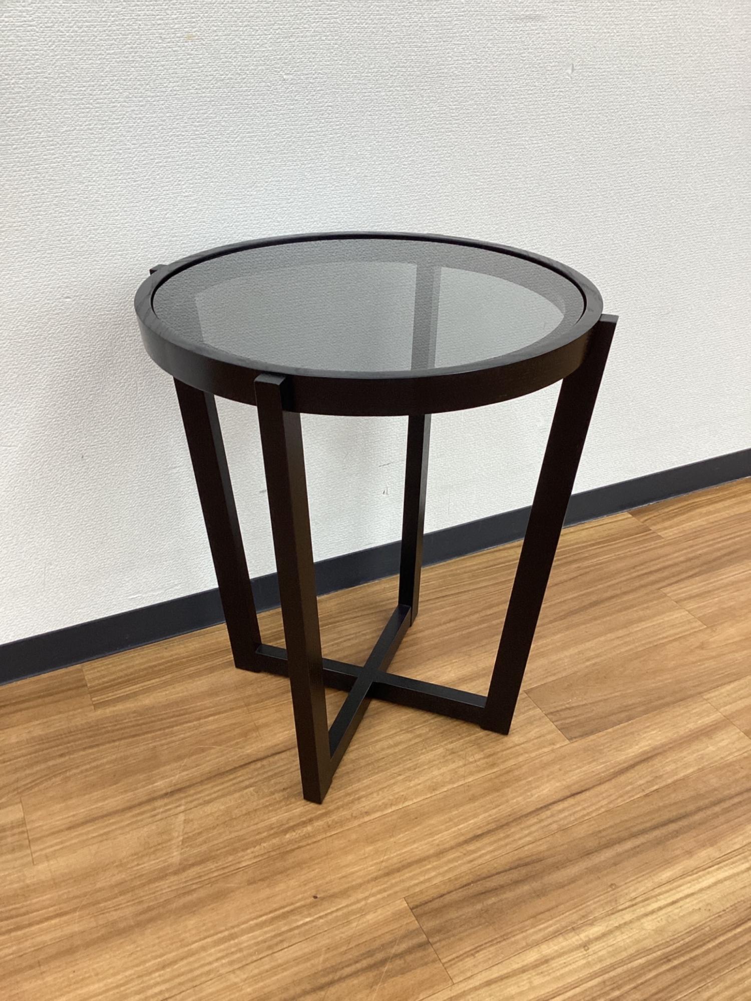【状態良好】Cassina ixc. カッシーナ・イクスシー イルサイドテーブル 楽天市場】Cassina IXC./カッシーナixc□ILE side table/イル
